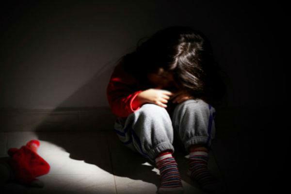 ಐದರ ಹರೆಯ ಬಾಲಕಿಯ ಮೇಲೆ ಅತ್ಯಾಚಾರ: ಆರೋಪಿ ಪರಾರಿ